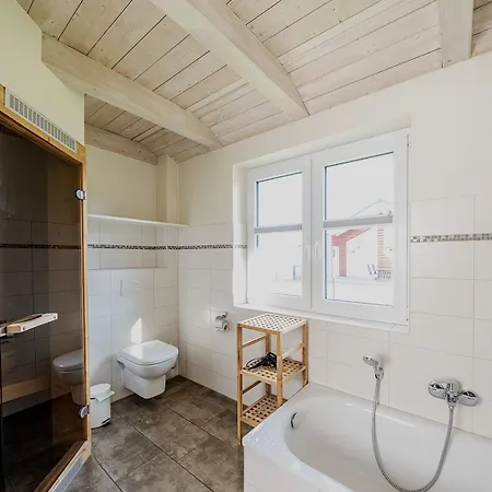 Nordsee-rueckzugsort - Freistehendes Mit Garten, Sauna Und Kamin * Dagebüll